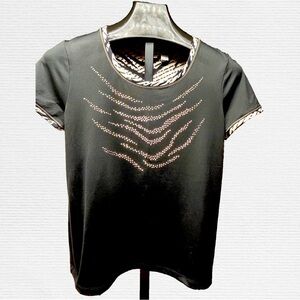 Chicos women Zenergy top size 1 (8-10)